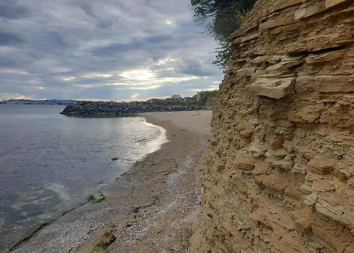 Апартамент Mitprot Panorama Bay 2 Ap117